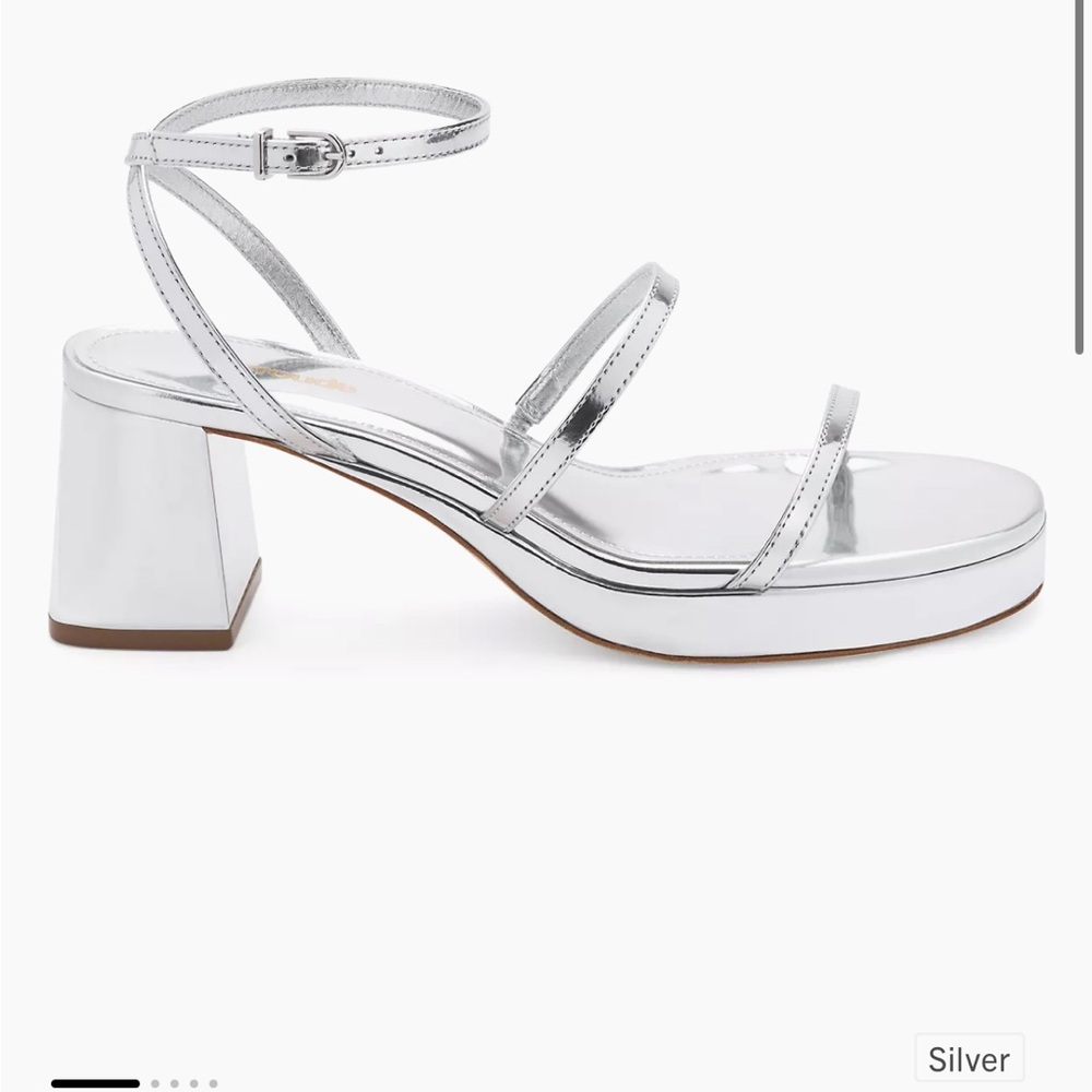 Larroude Gio Sandals - Silver - Size 9 - NWOT
